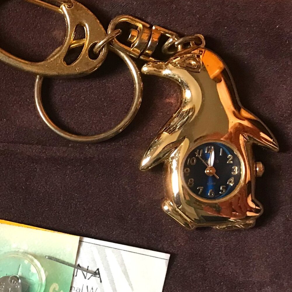The Bahamas Kabana Timepiece keyholder souvenir in the original bag